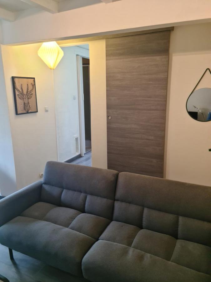 Logement Entier Situe A Taponnat Fleurignac. Bagian luar foto