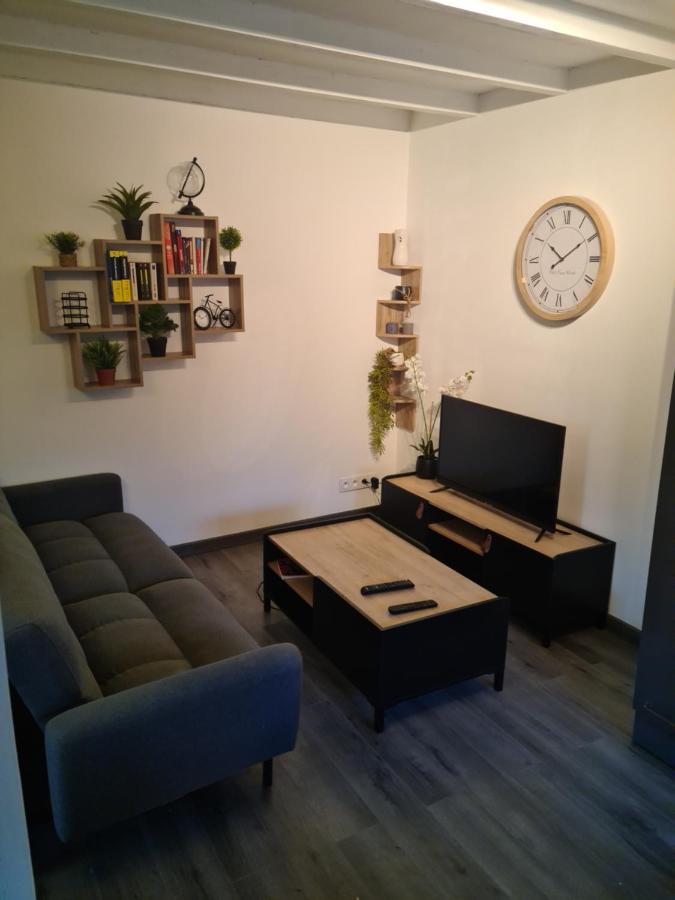 Logement Entier Situe A Taponnat Fleurignac. Bagian luar foto